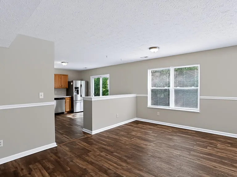 5439 Lake Boggs St — Photo 13