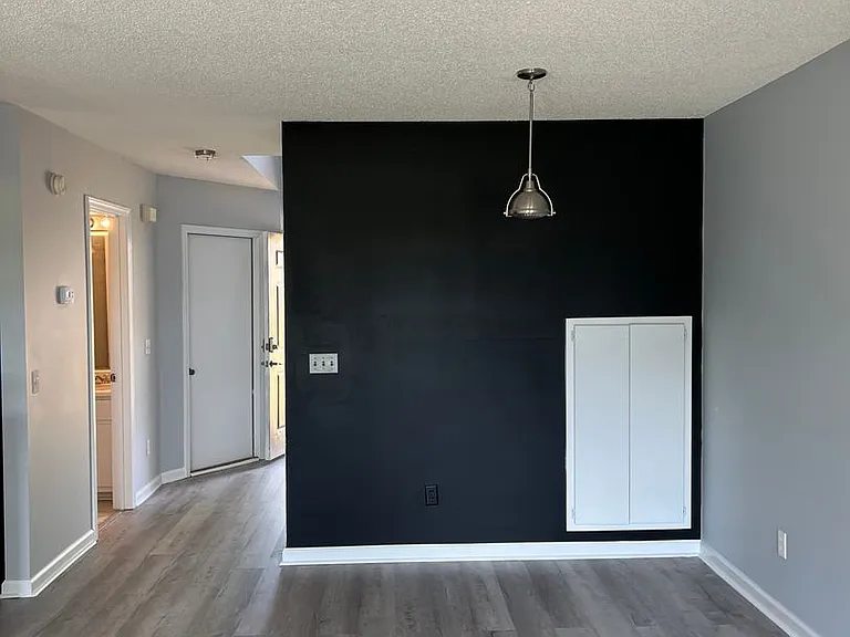 115 W Briar Dr — Photo 7