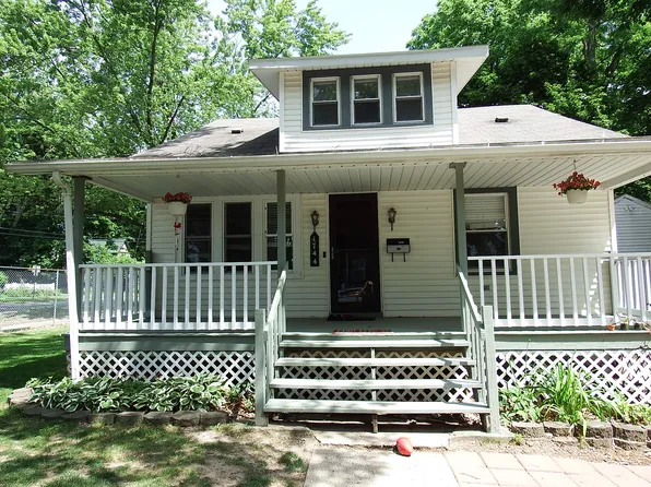 1744 Commonwealth Ave, Kalamazoo, MI 49006