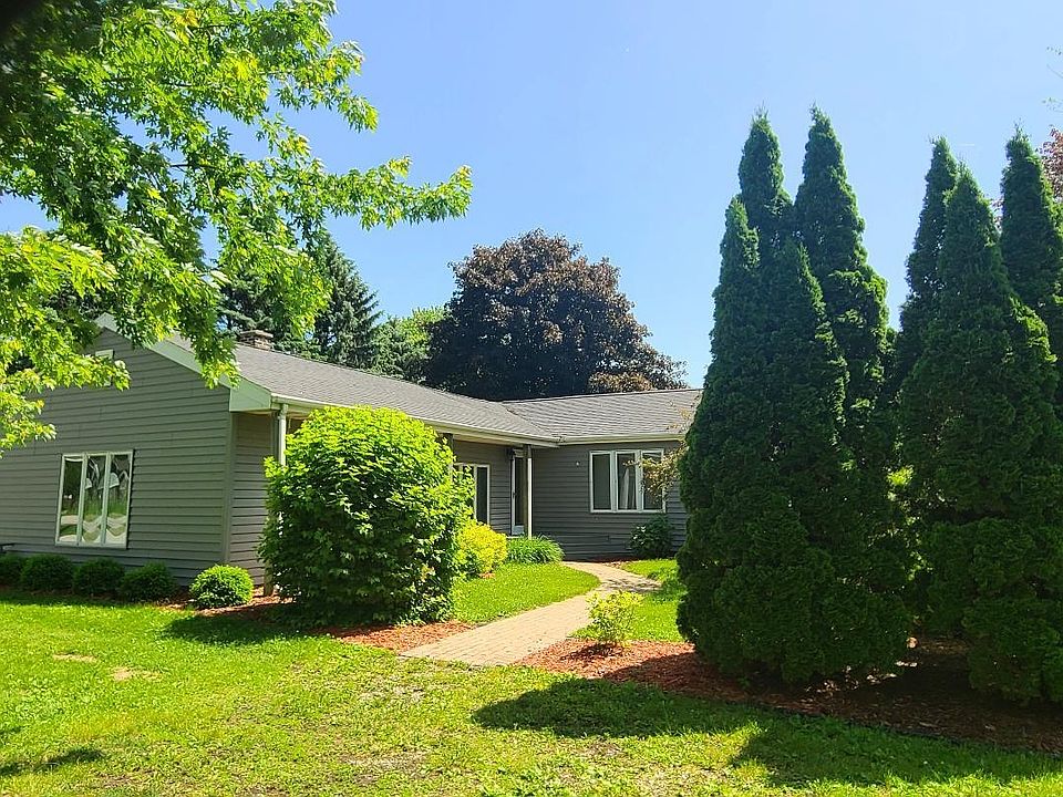 N7869 Lakeshore Dr, Fond Du Lac, WI 54937 Zillow