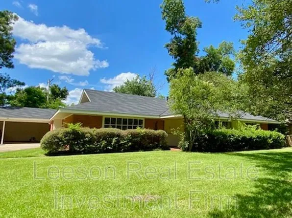 208 Bruce Ave, Shreveport, LA 71105