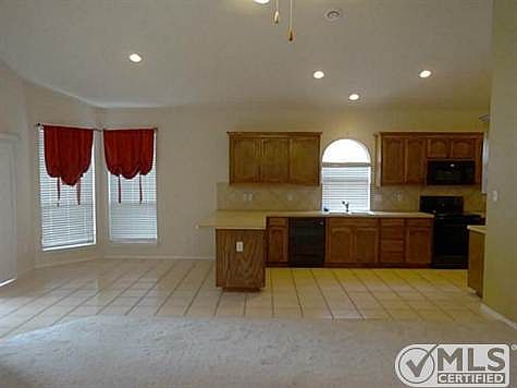 5th image of 12836 Dorset Dr