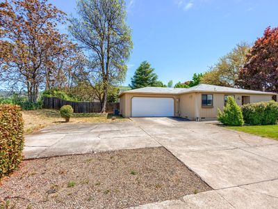 3084 Bron Cir, Medford, OR, 97504