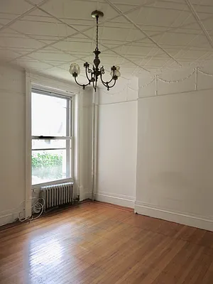 Rented by Space Real Estate | media 13