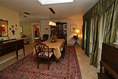 5th image of 109 Milinda Ln