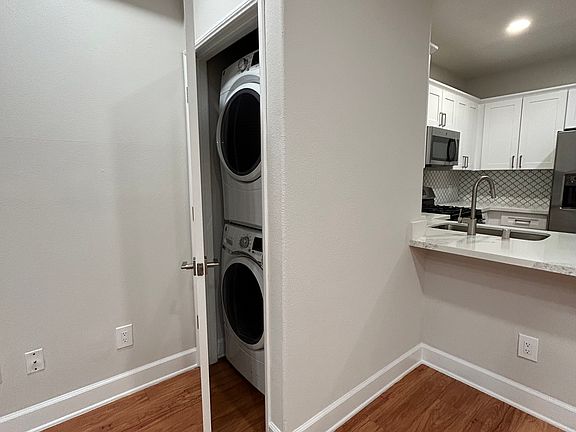 4th image of 5552 W 6th St #2-215