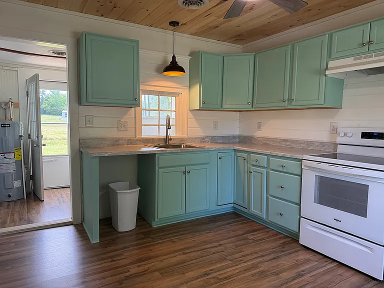 7157 Old Evergreen Rd — Photo 14