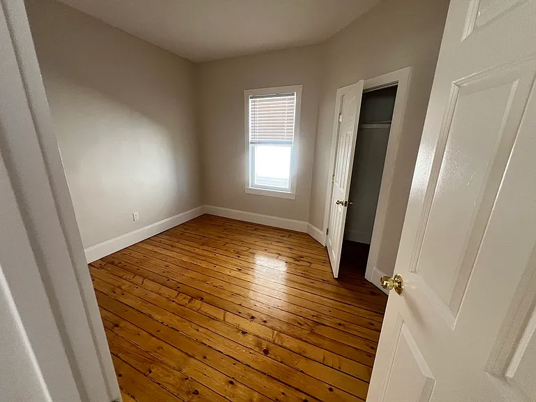 174 Pine St #3 — Photo 9