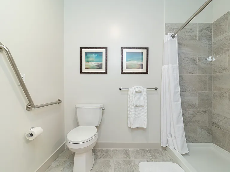 10928 132nd St #303 — Photo 7