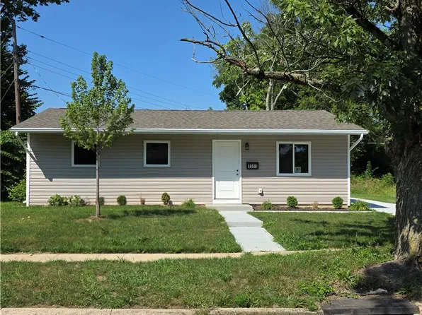 1511 Azalea Dr, Dayton, OH 45417