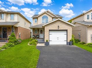 925 Copper Leaf Cres, Kitchener, ON N2E 3W1