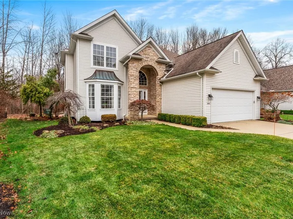 643 Brownstone Cir, Avon Lake, OH 44012