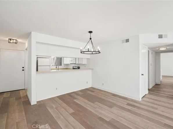 505 W 5th St APT 204, Long Beach, CA 90802