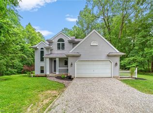 12275 Robson Rd, Grafton, OH 44044