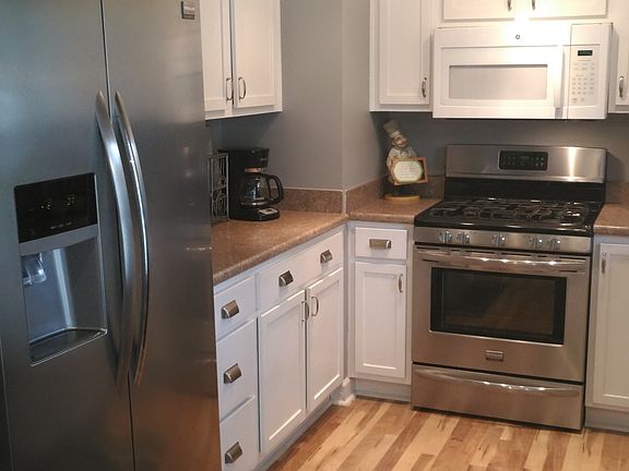 3rd image of 58 Shamrock Cir