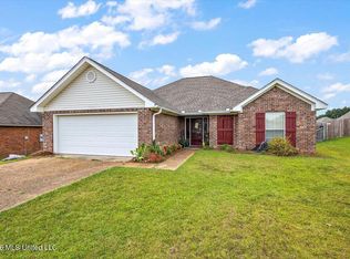 115 Ash Ridge Pl, Pearl, MS 39208