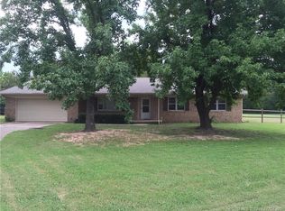 19401 E 96th St S, Broken Arrow, OK 74014