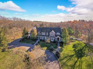 1266 Monument St, Concord, MA 01742