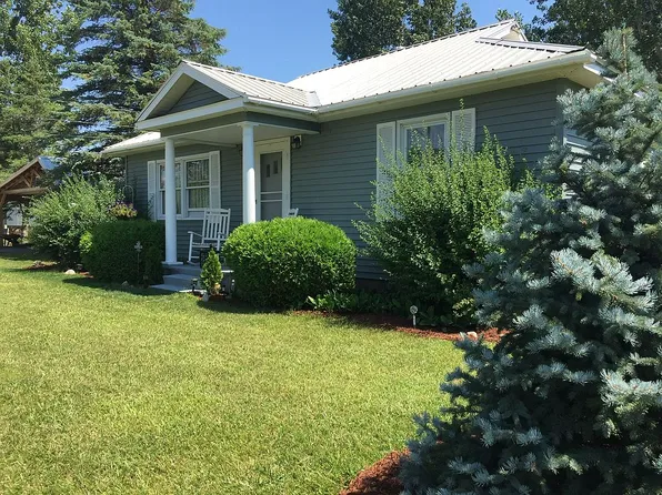 108 Washington Ave, Chazy, NY 12921