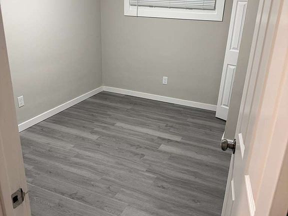 3rd image of 138 Jacob Dr