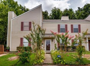925 Kingsbury Dr APT B, Clarksville, TN 37040