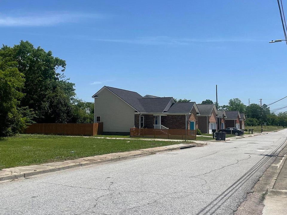 2nd image of 929 HOPKINS Street