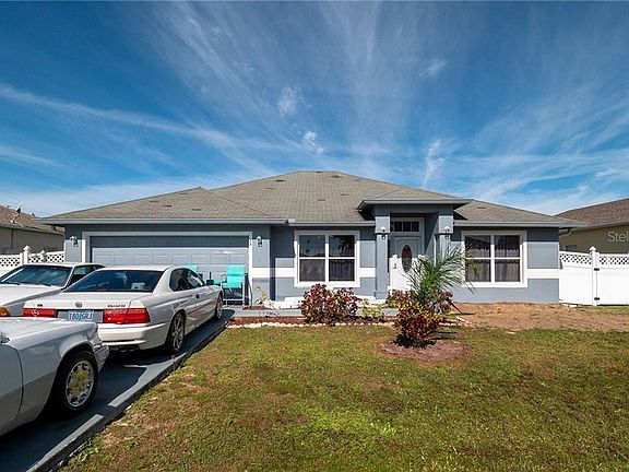 3rd image of 64 Alicante Ct