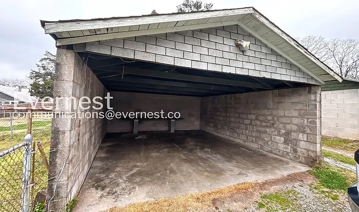 1125 Highland Dr — Photo 15