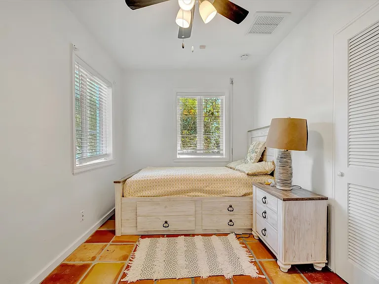 4237 Higel Ave — Photo 25