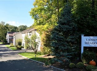 500 River Rd APT 1, Greenwich, CT 06807