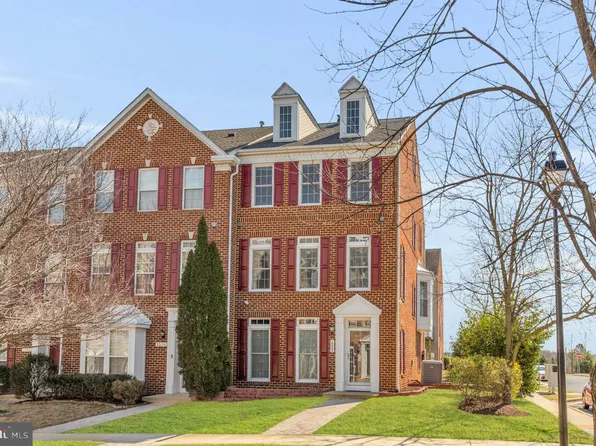 1532 Oakley Ln, Hanover, MD 21076