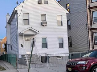 196 Devon St, Kearny, NJ 07032