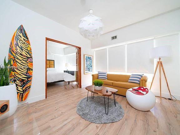 2nd image of 227 1st St #7