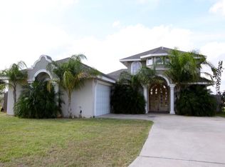 939 S 14th St, Alamo, TX 78516