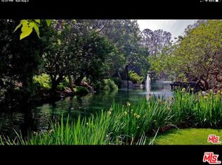 5115 Showboat Ln, Culver City, CA 90230
