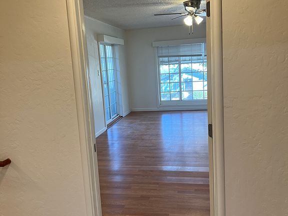 4th image of 421 Bancroft Ave #421
