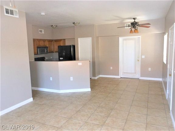 4th image of 10245 S Maryland Pkwy Unit 116