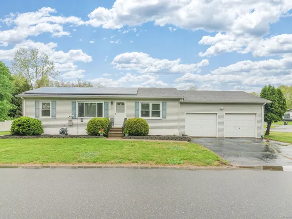 55 Colonial Road, Plainfield, CT 06374