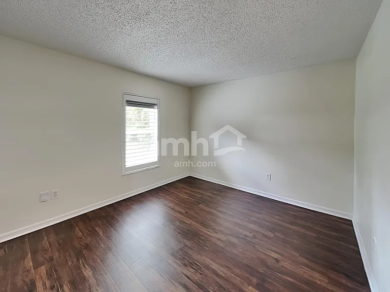 1234 SW Alesio Ln — Photo 14