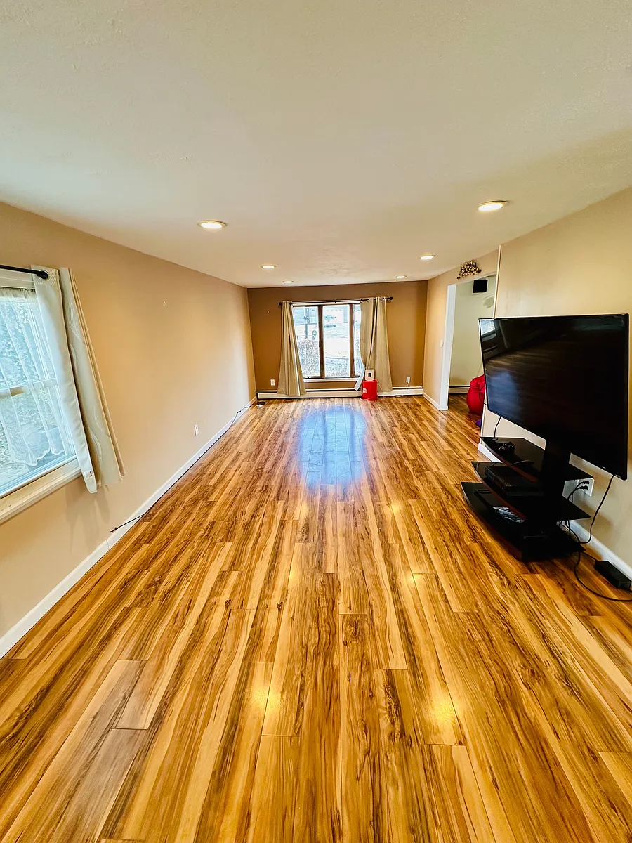 Open Floor plan Living area - Hillberry Ln
