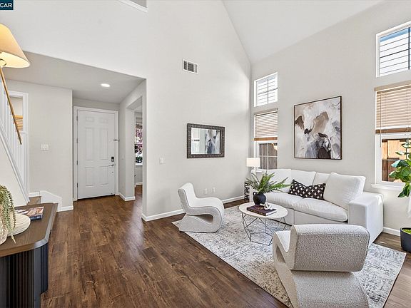 5th image of 230 Latera Ct