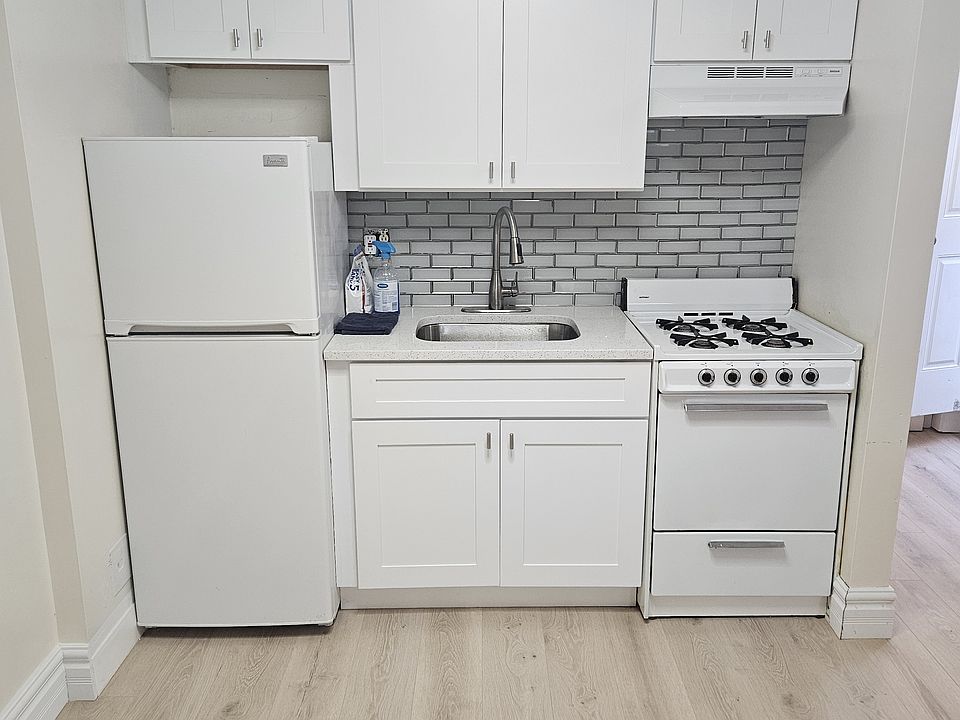 1st image of 24 Bellavista Ct