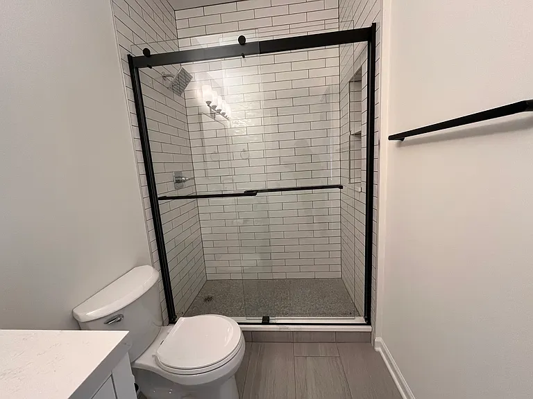 1440 W Waveland Ave #2 — Photo 7
