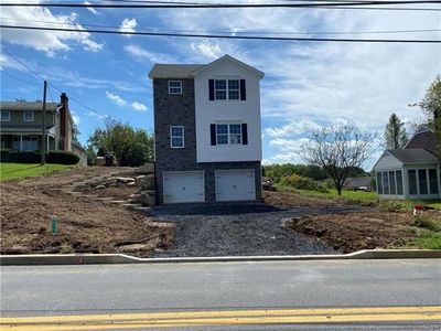 4738 Main St, Whitehall, PA, 18052