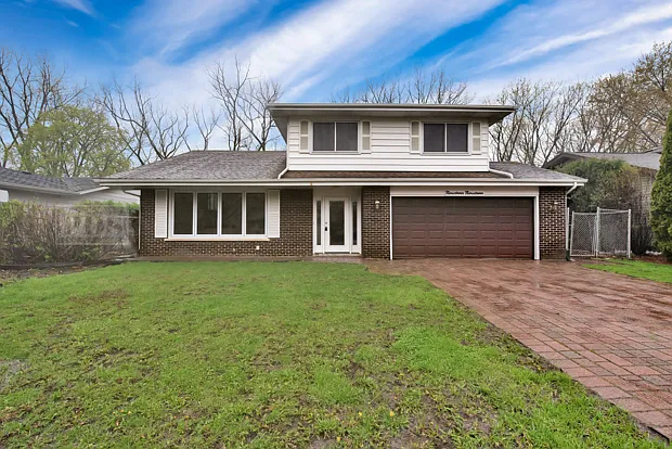 1919 E Hopi Ln photo 1