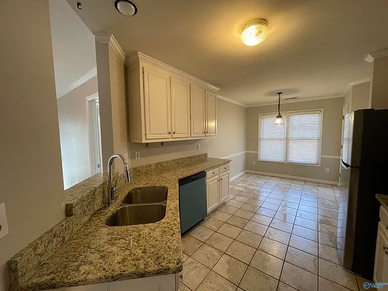 102 McDermotts Way — Photo 5