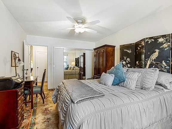 5th image of 185 W Houston St APT 3E