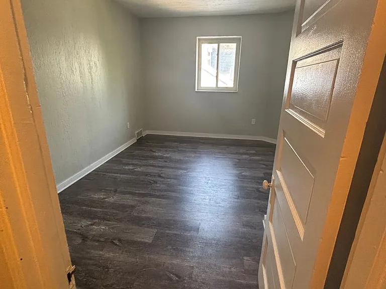 3822 Liberty Ave. — Photo 11