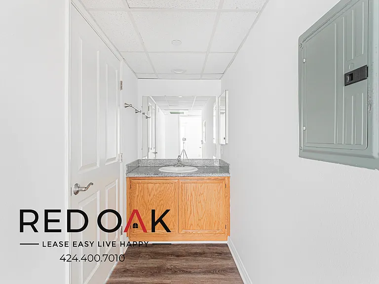 326 S Westlake Ave #201 — Photo 16