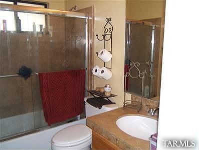 5th image of 942 W Calle Ramona